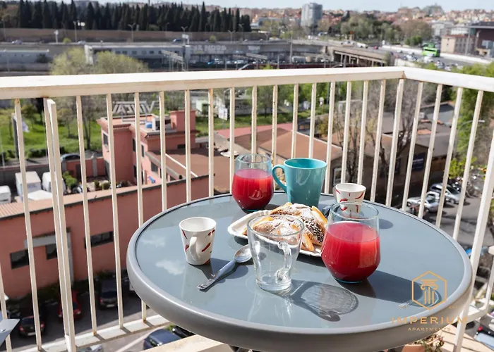Tiburtina Flat - Skyline View, 500mt To Tiburtina Station, Luxury Design Apartamento